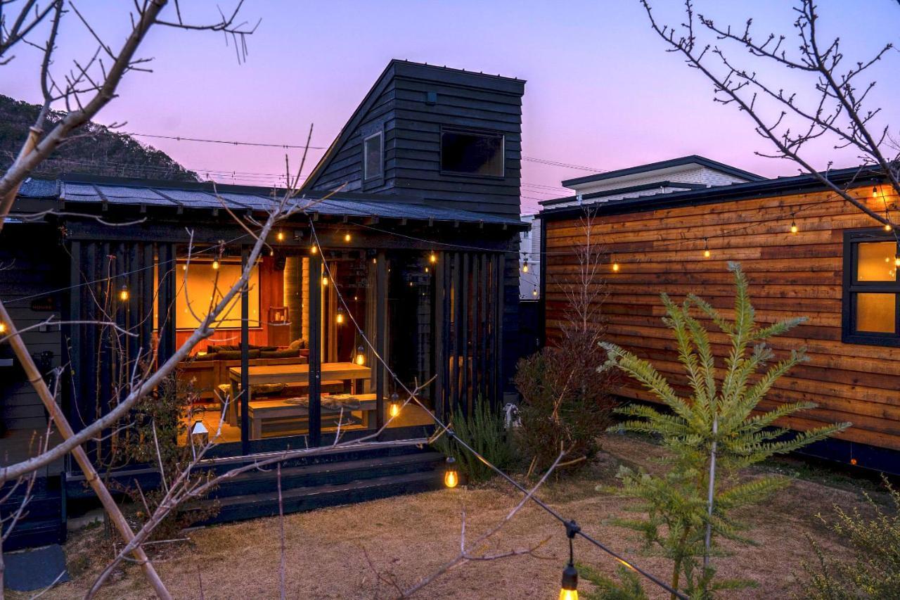 Tiny Base The River House & Trailer Kawazu Exteriör bild