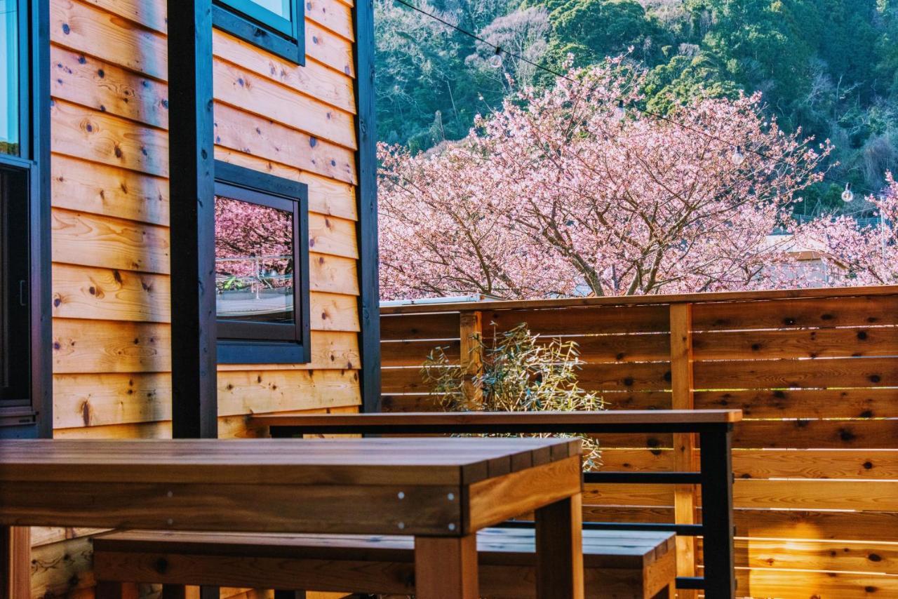 Tiny Base The River House & Trailer Kawazu Exteriör bild